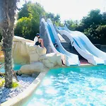 Κάμπινγκ Premium, 5* Avec Parc Aquatique Hudimesnil