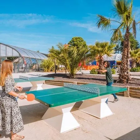 Campsite Premium, 5* Avec Parc Aquatique Hudimesnil