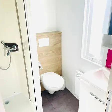 Premium, 5* Avec Parc Aquatique * Hudimesnil