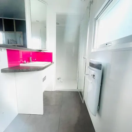 Premium, 5* Avec Parc Aquatique אתר קמפינג