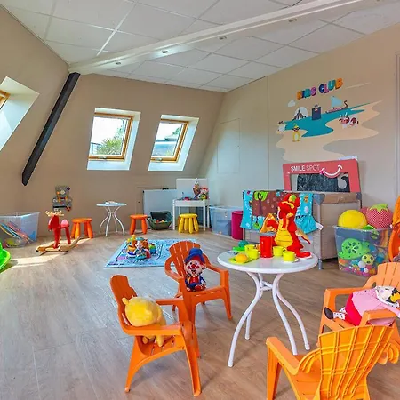Κάμπινγκ Premium, 5* Avec Parc Aquatique *
