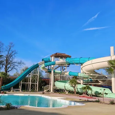 Premium, 5* Avec Parc Aquatique Camping *