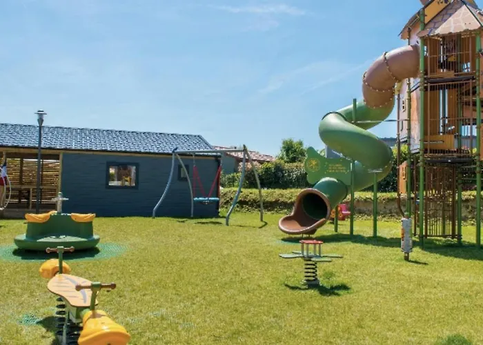 Premium, 5* Avec Parc Aquatique Camping