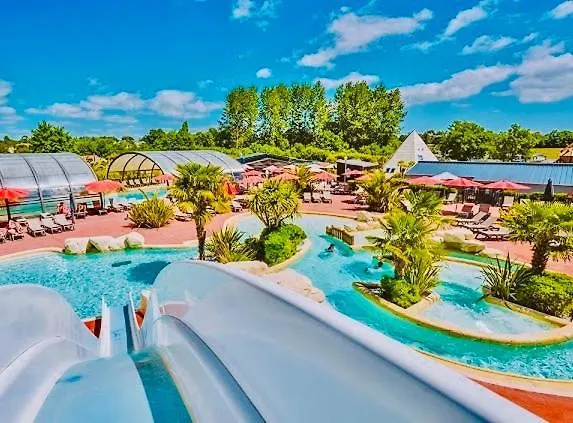 Premium, 5* Avec Parc Aquatique Camping *