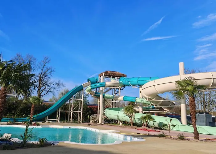 Premium, 5* Avec Parc Aquatique Camping *